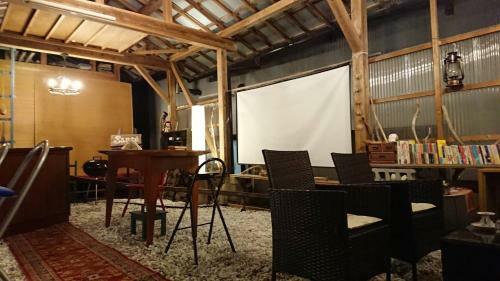1st Floor 6 Tatami Floor � 2 + Wide Edge