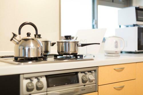 Hostal The Metropolitan Hakata The Best Location For Hakata Sightseeing