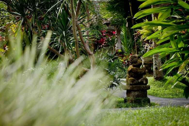 Hotel Sri Ratih Cottages
