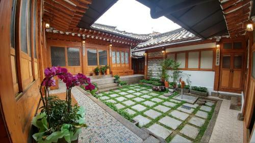 Hostal Sohyundang Guesthouse