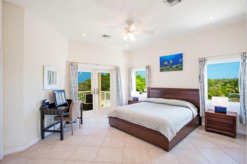 Christmas Palms By Grand Cayman Villas