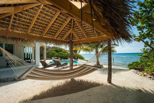 Christmas Palms By Grand Cayman Villas