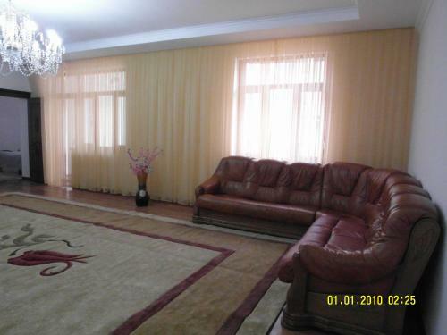 Apartamento 3? ????????? Vip ??????????? ? ????? ???????? 140 ?2.??? 2? ????????? Vip A?????????? ?? 100?2,??? ???????? ?? ????? ?????????? ???????? .