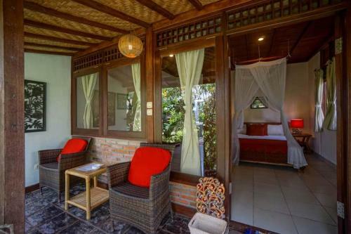 Hostal Rumah Sungai Villa