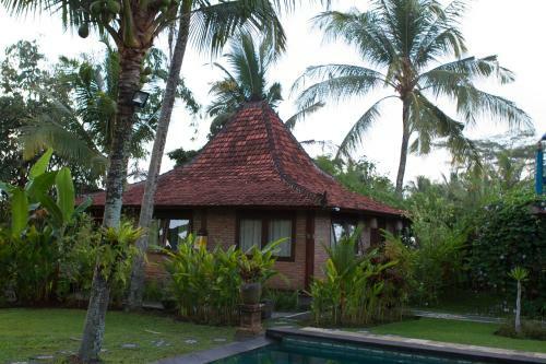 Hostal Rumah Sungai Villa