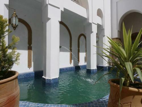 Hostal Palace Tinmel - Family Room 2