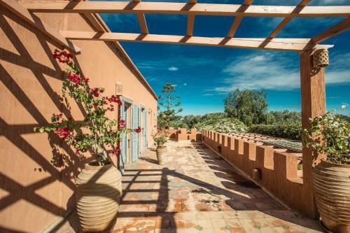 Villa Les Oliviers - A Setting Of Tranquility
