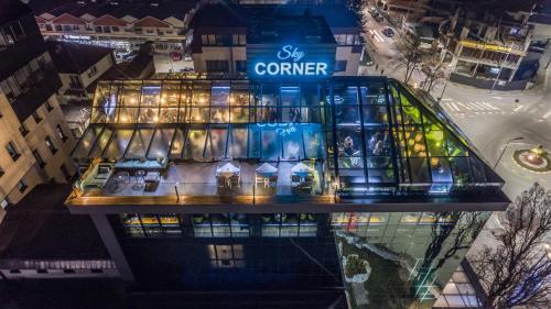 Sky Corner Hotel