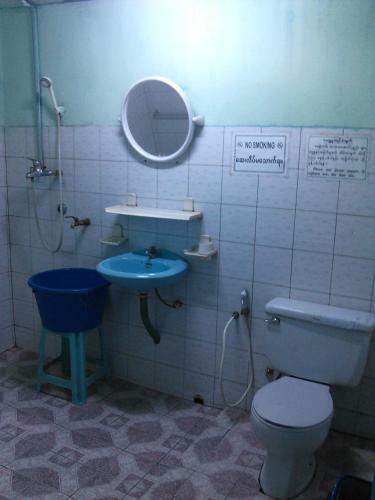 Hostal Breeze Guest House