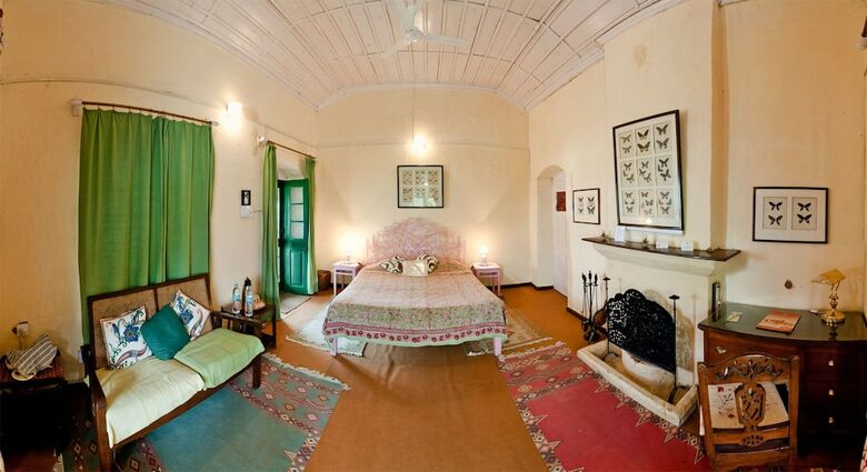 Villa Neemrana's - Ramgarh Bungalows