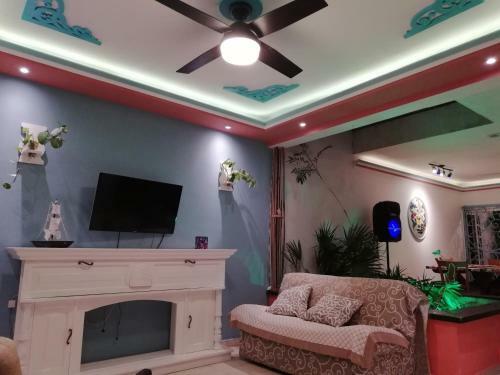 Whole House To Your Self
