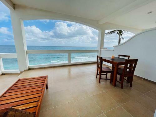 Apartamento Amanecer Turquesa #7 Ocean View Priest House