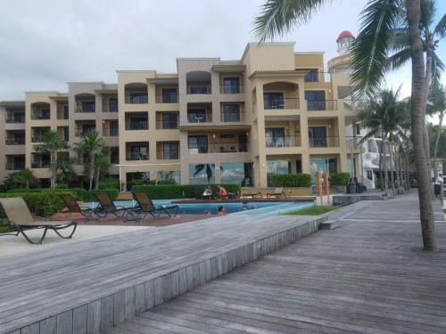 Apartamento Ocean Front El Faro Reef 304