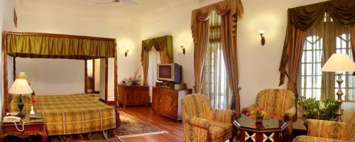 Hotel Welcome Heritage Noor-us-sabah Palace