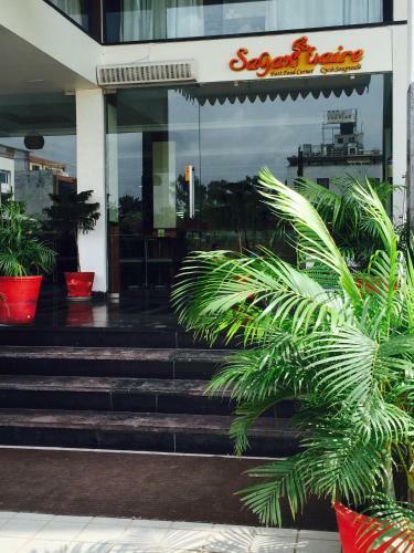 Hotel Grand Ashirwad