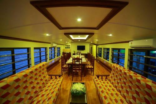 Kerala House Boats