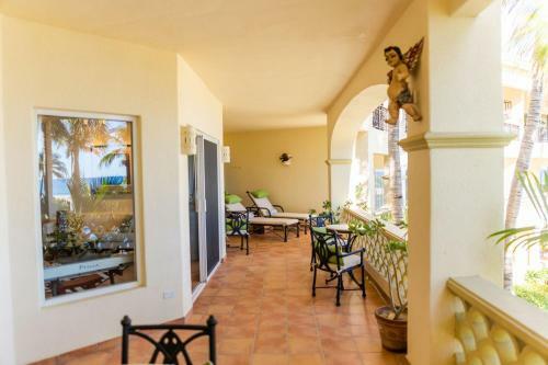 Las Maanitas C205 3 Br By Casago