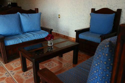 Camino Mexicano Hotel & Resort
