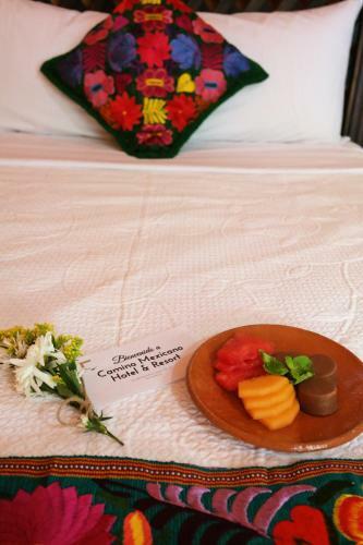 Camino Mexicano Hotel & Resort