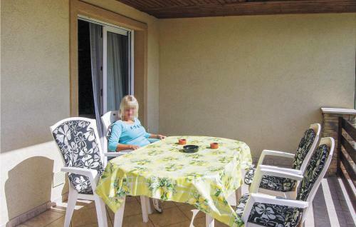 Holiday Home Liszt F. Utca-vonyarcvashegy