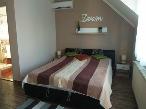 �lom Apartman