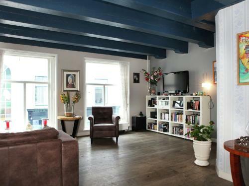 Historic Building Within Walking Distance From The Beach And The Boulevard.