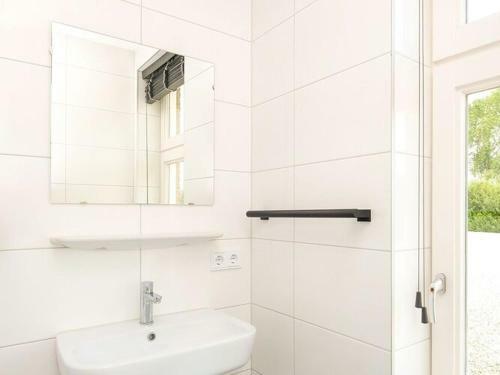 Luxurious Villa In Zwartewaal With Private Garden