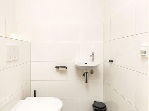 Luxurious Villa In Zwartewaal With Private Garden