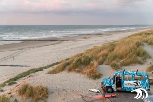 Surfana Beach Hostel Bed & Breakfast Vlieland