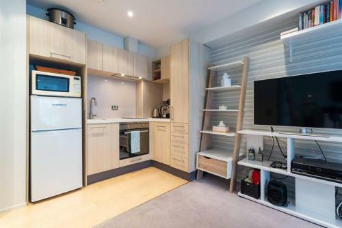 Apartamento Pristine Inner-city Nest With Carpark