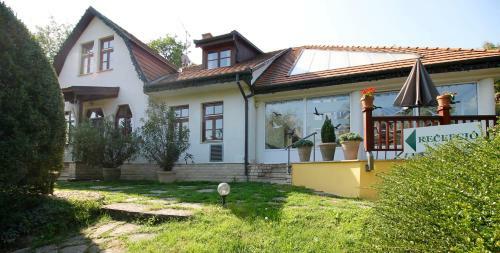 Hostal Gr�ti Wellness �s Gy�gypanzi�