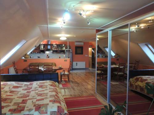 Bajor Panzi� Aparthotel B�k-b�kf�rd?, Adults Only 12plus