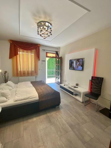 Bajor Panzi� Aparthotel B�k-b�kf�rd?, Adults Only 12plus