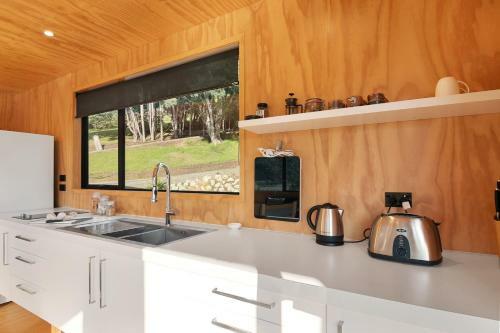 The Tin Shed - Havelock Holiday Home