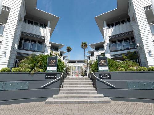 High Tides Lookout - Paihia Holiday Home