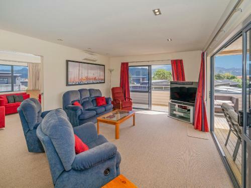 Centreway Sand Castle - Pauanui Holiday Home