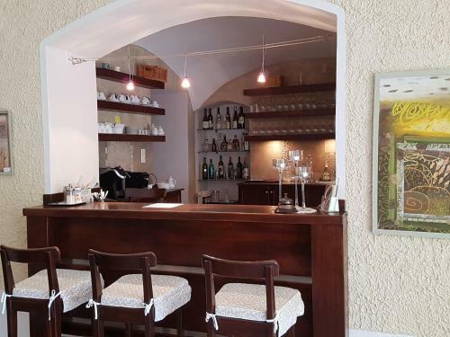 Bed & Breakfast Gomb�s K�ria Mension