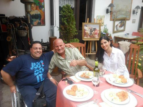 Bed & Breakfast F�nagy �s Walter Vend�g- �s Borh�z