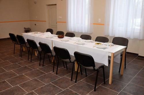 Hostal Fatornyos Tanyasi Vend�gh�z