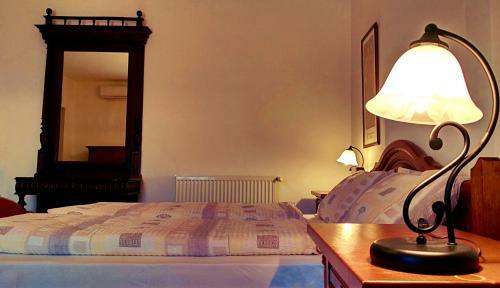 Hostal Villa Teleki