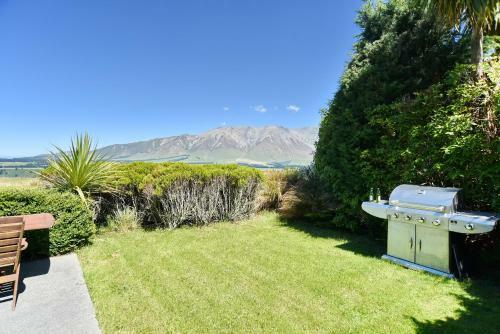 Cedarwood - Christchurch Holiday Homes