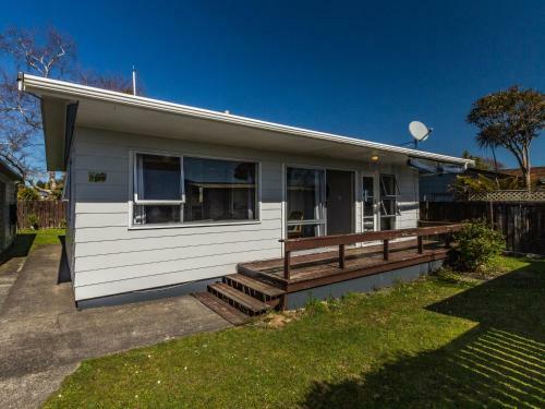 Snowdrop Cottage - Ohakune Holiday Home