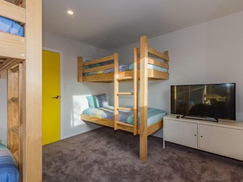 Mountain Snowhaus - Ohakune Holiday Home