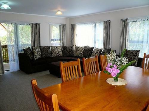 Little Oneroa - Little Oneroa Holiday Home