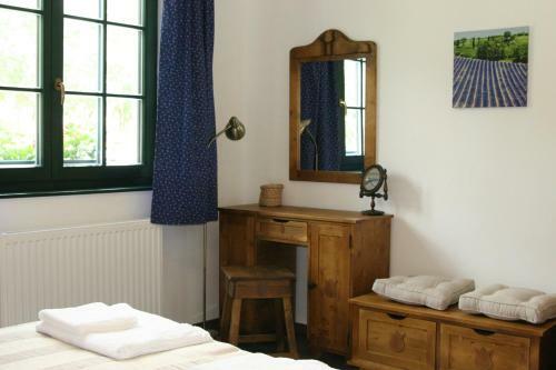 Bed & Breakfast P�los Resort