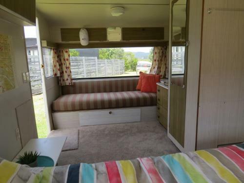 Bahama Blue - Matarangi Holiday Home