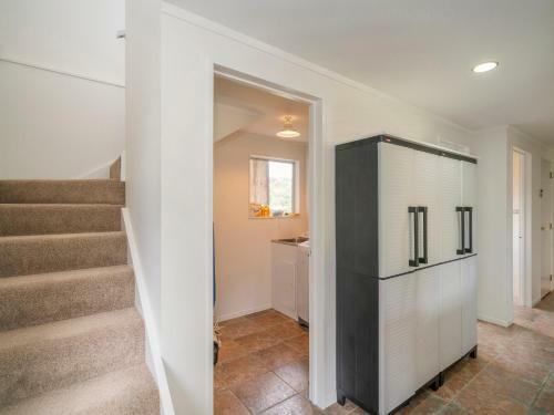 Recharge On Riverview - Cooks Beach Holiday Home
