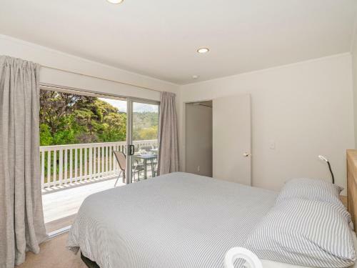 Recharge On Riverview - Cooks Beach Holiday Home