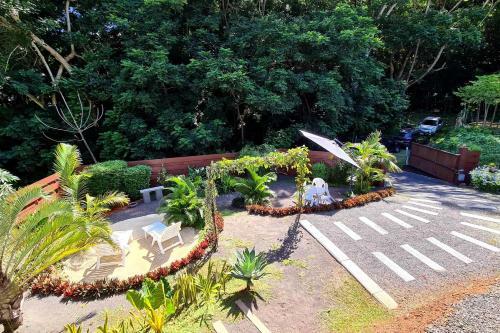 Hiva House