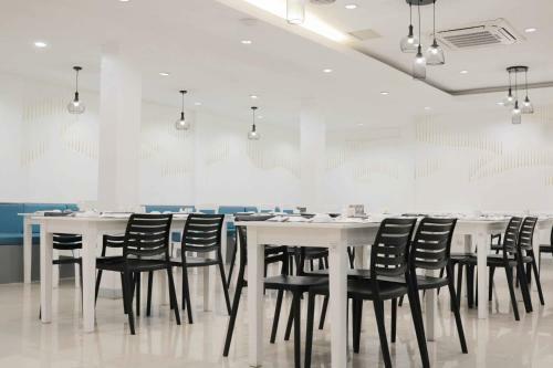 Hotel Reddoorz Premium @ Wireless Mandaue Cebu